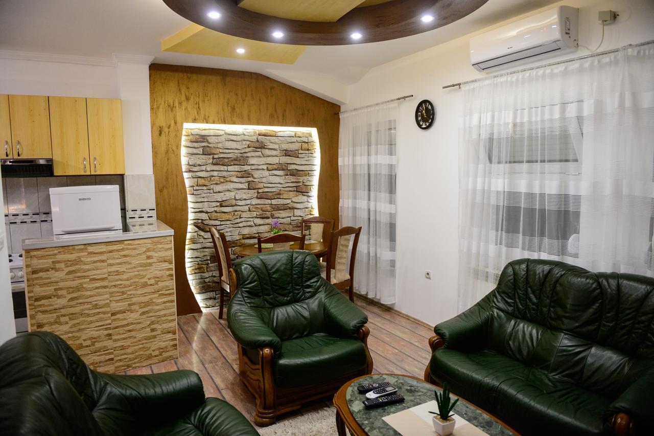 Apartments Mm Niksic Exterior photo