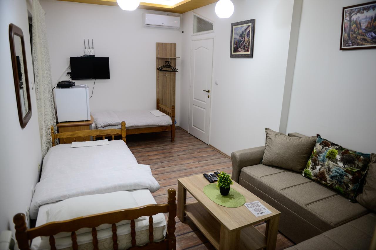 Apartments Mm Niksic Exterior photo