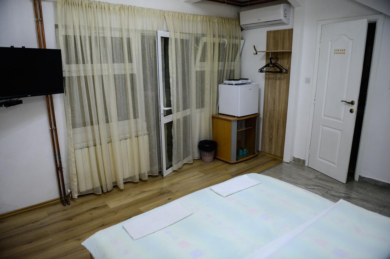 Apartments Mm Niksic Exterior photo